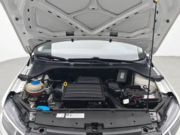 Volkswagen Santana 2016