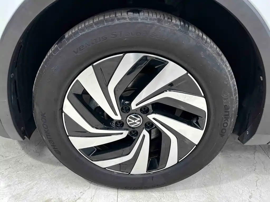 Volkswagen Tiguan L 2022 — фото 19