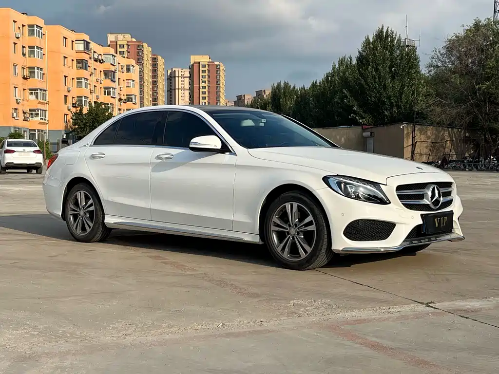 Mercedes-Benz C-Class 2017