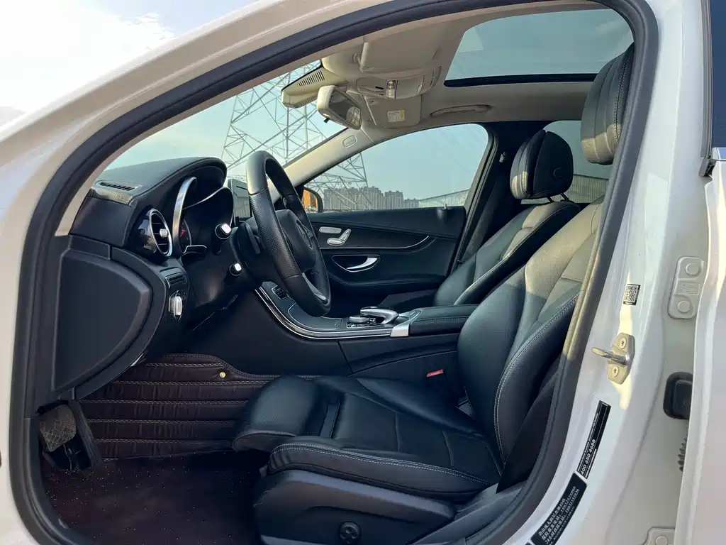 Mercedes-Benz C-Class 2017