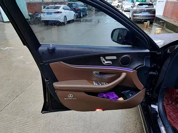 Mercedes-Benz E-Class 2020