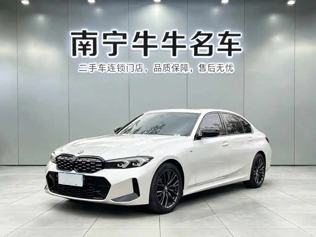 BMW 3 Series 2023 — фото 1