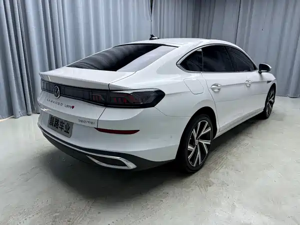 Volkswagen Lamando 2023