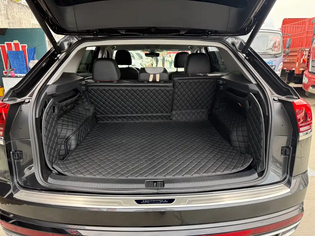 Volkswagen Tiguan X 2022 — фото 10