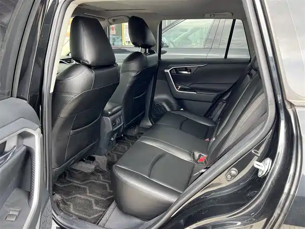 Toyota RAV4 2022