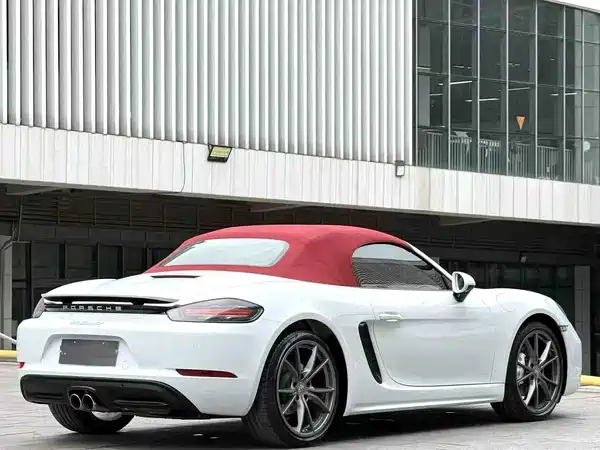 Porsche 718 2018