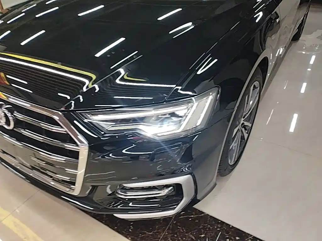 Audi A6L 2023 — фото 24