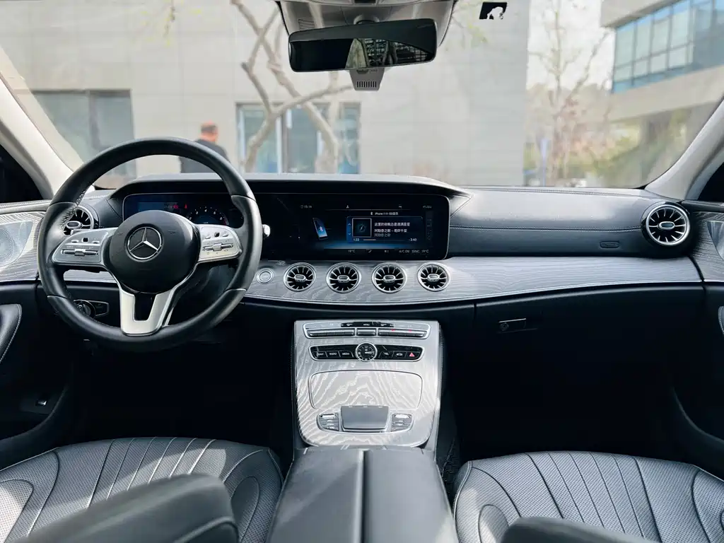 Mercedes-Benz CLS 2019 — фото 10