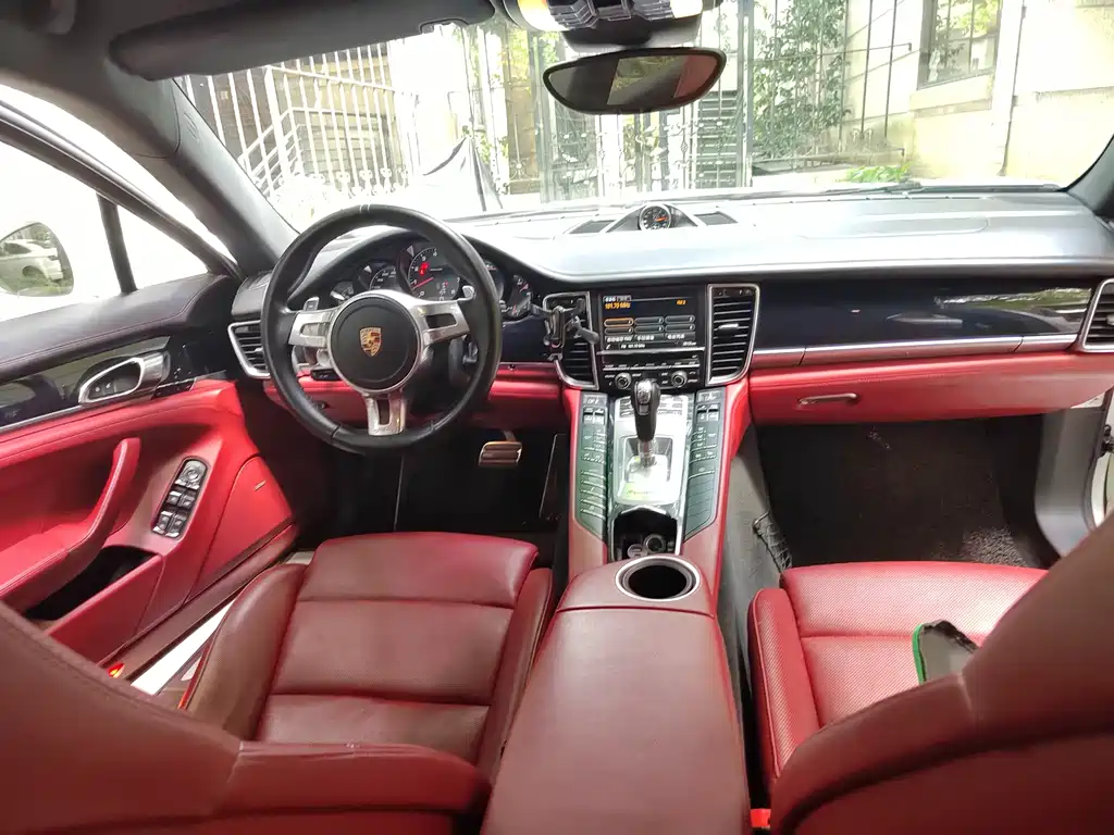 Porsche Panamera 2014