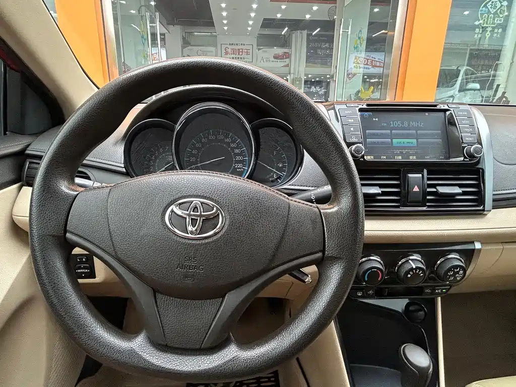 Toyota Vios 2014 — фото 25