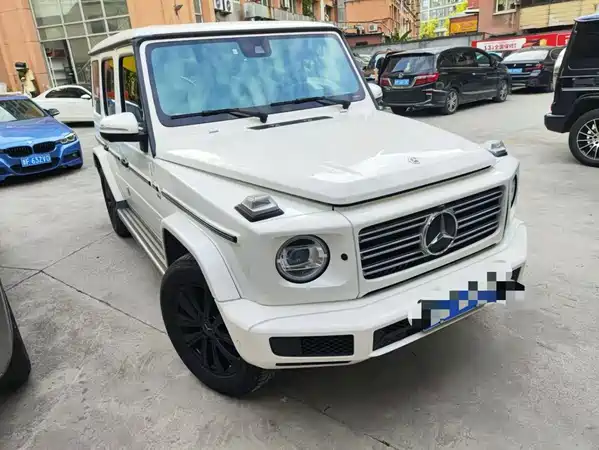 Mercedes-Benz G-Class 2023