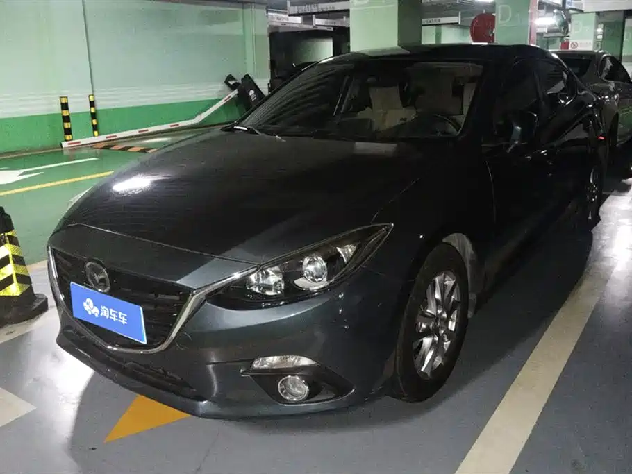 Mazda 3 Axela 2014