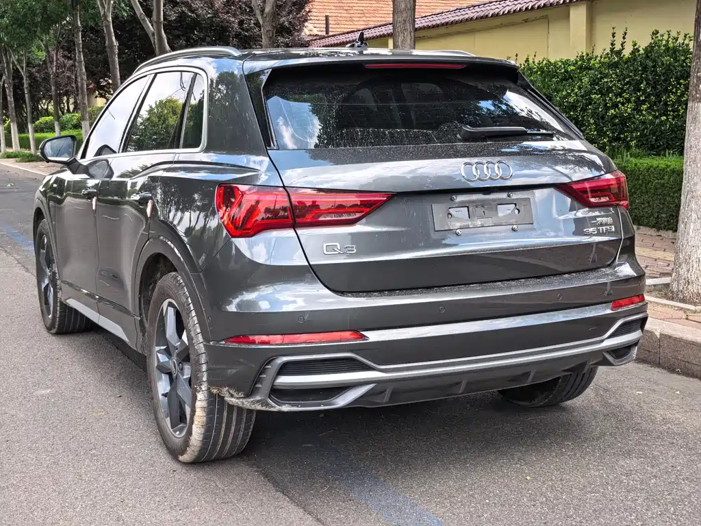 Audi Q3 2022 — фото 4