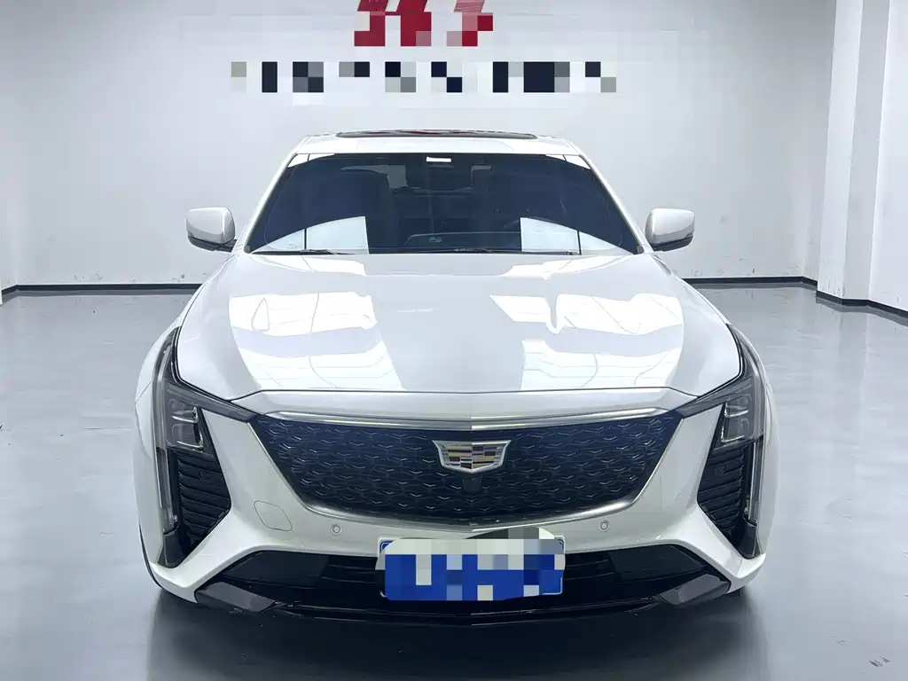 Cadillac CT5 2023 — фото 2
