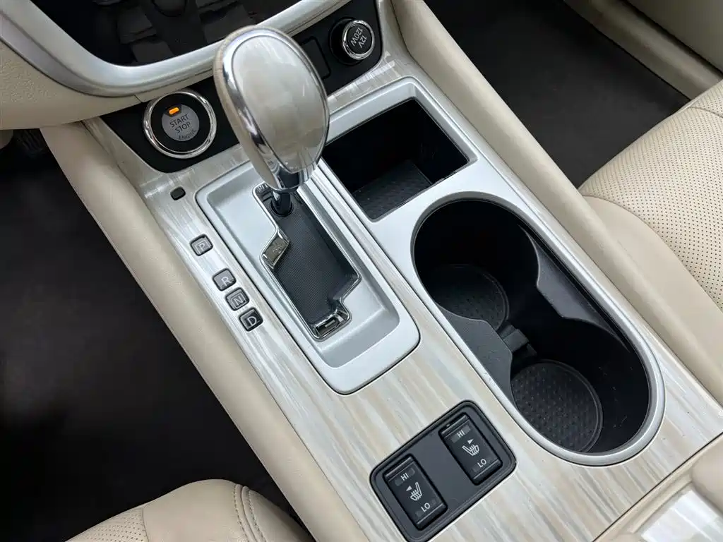 Nissan Murano 2019 — фото 15