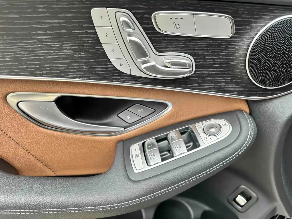 Mercedes-Benz GLC Coupe 2023 — фото 21