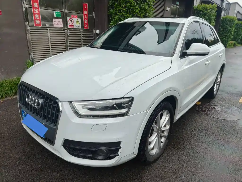 Audi Q3 2016