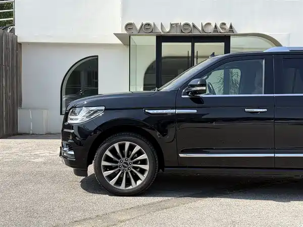 Lincoln Navigator 2020