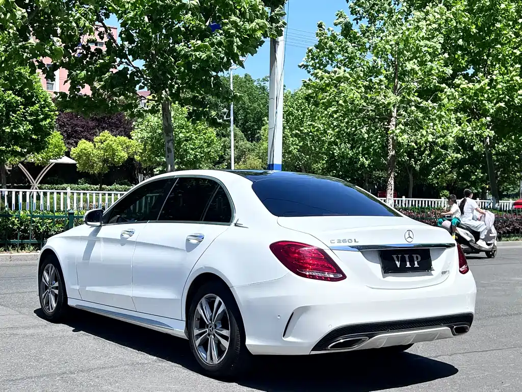 Mercedes-Benz C-Class 2018 — фото 5