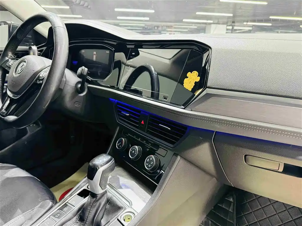 Volkswagen Sagitar 2021 — фото 26