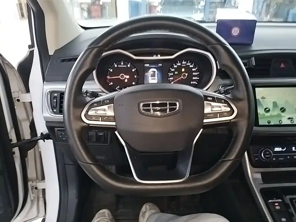 Geely Emgrand GS 2019 — фото 11