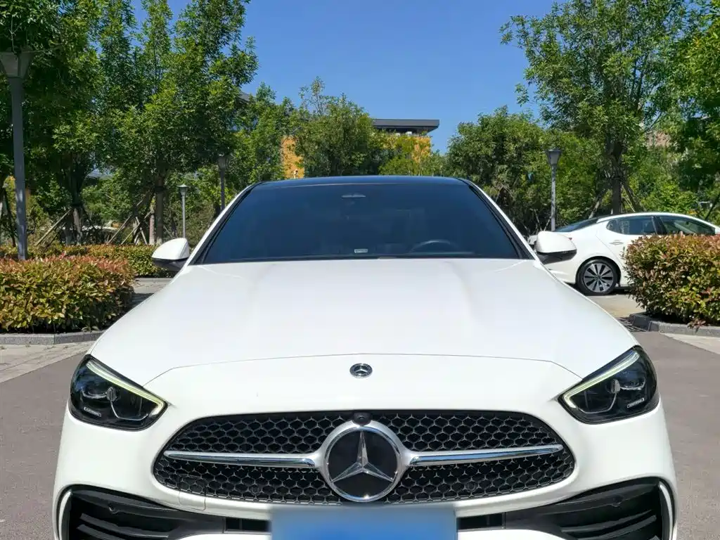 Mercedes-Benz C-Class 2022 — фото 4