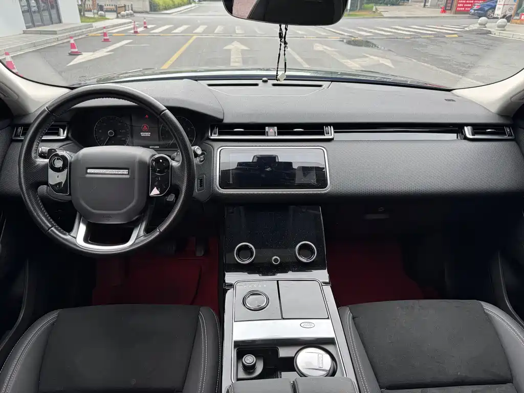Land Rover Velar 2019 — фото 10