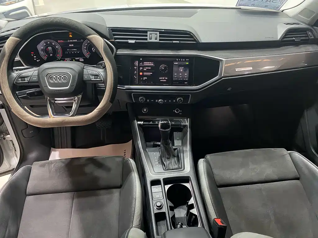 Audi Q3 2022