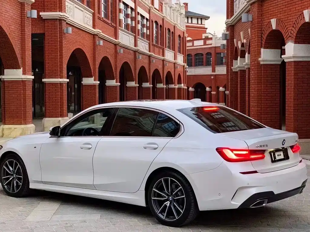 BMW 3 Series 2020