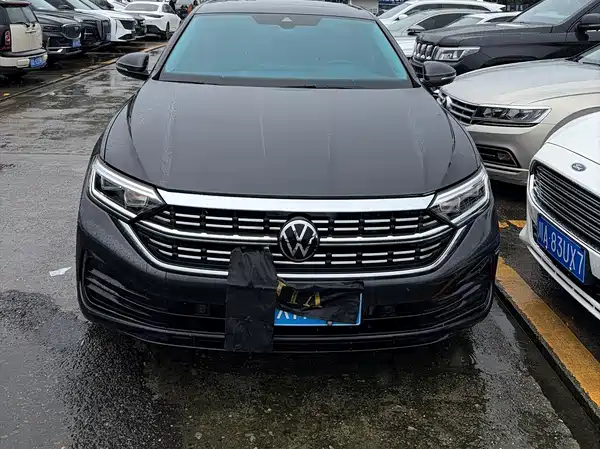 Volkswagen Sagitar 2023