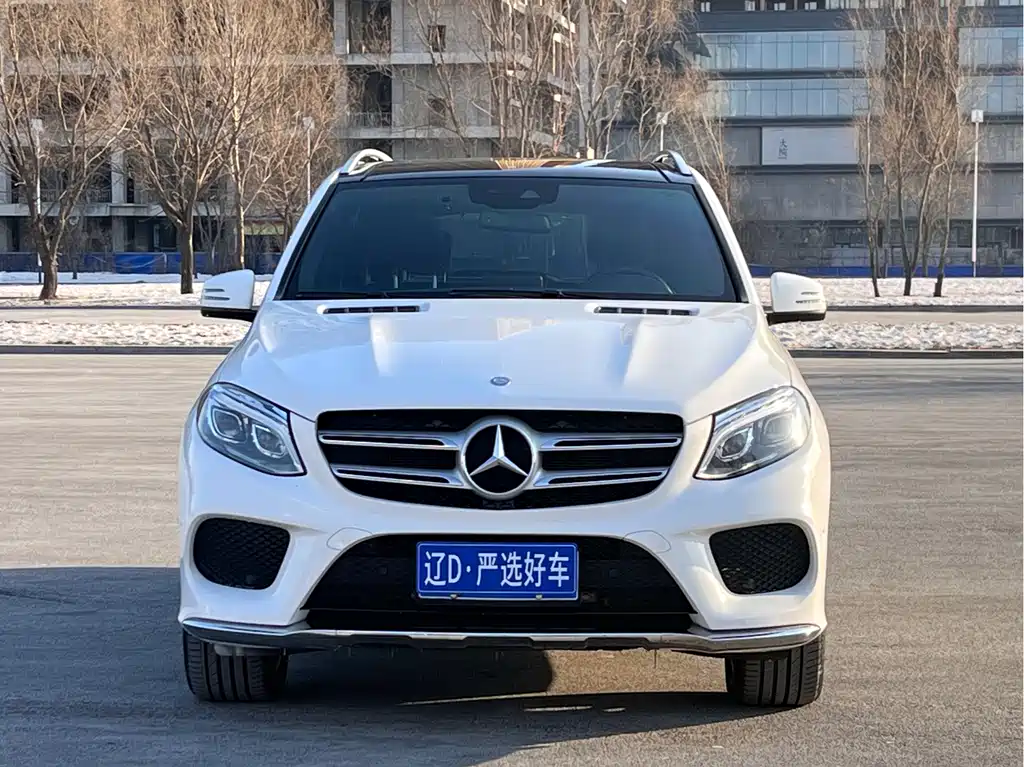 Mercedes-Benz GLE 2017 — фото 2