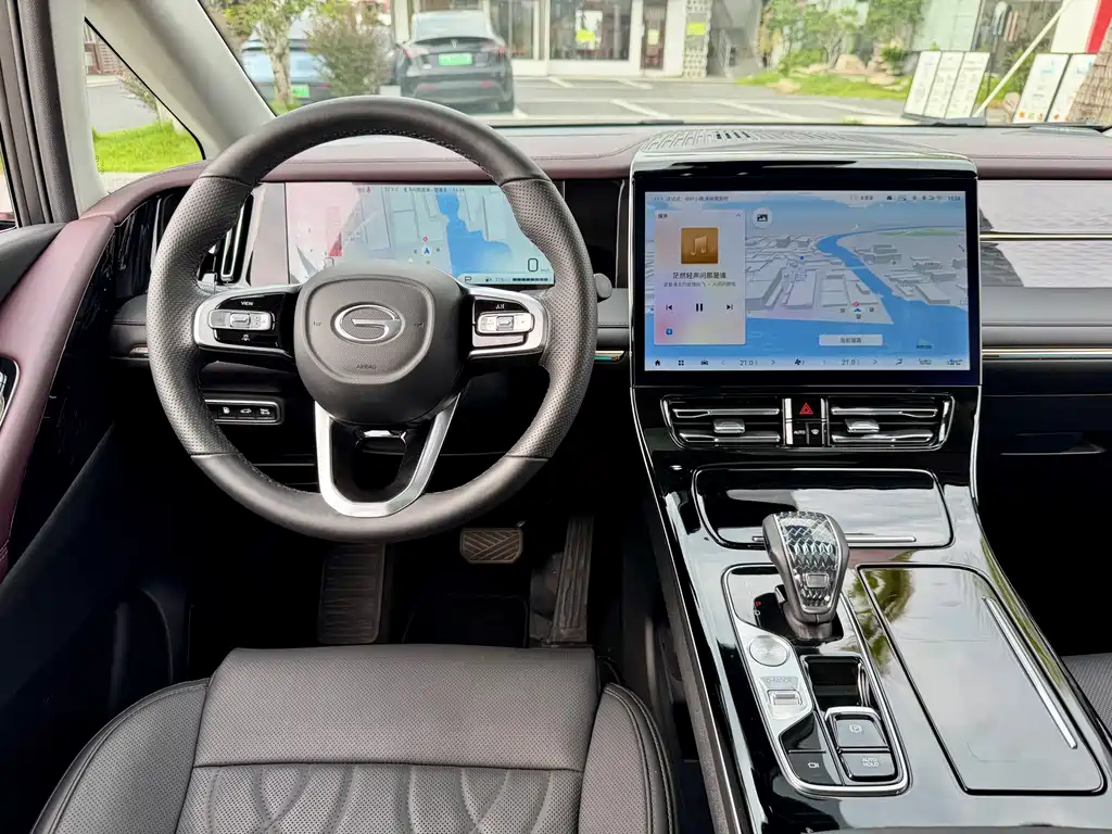 GAC Trumpchi M8 2025 — фото 12