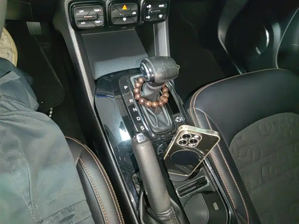 GAC Motor Trumpchi GS3 2018 — фото 14