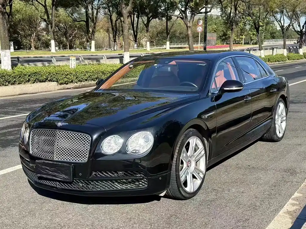 Bentley Flying Spur 2016 — фото 1