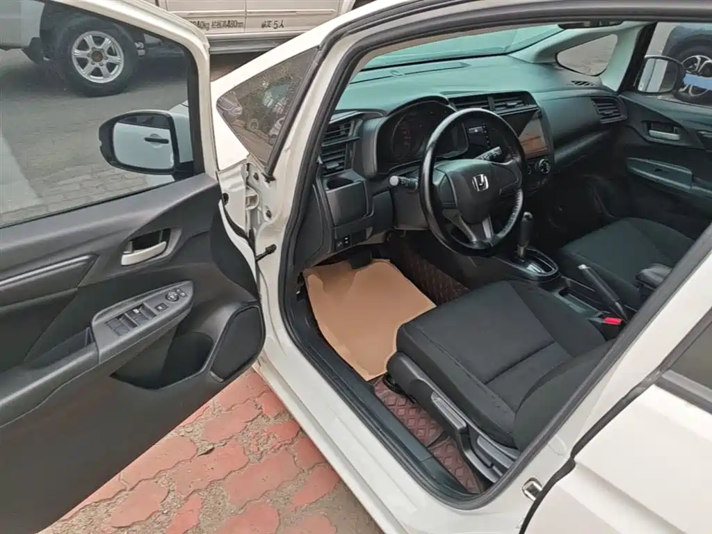Honda Fit 2019 — фото 16