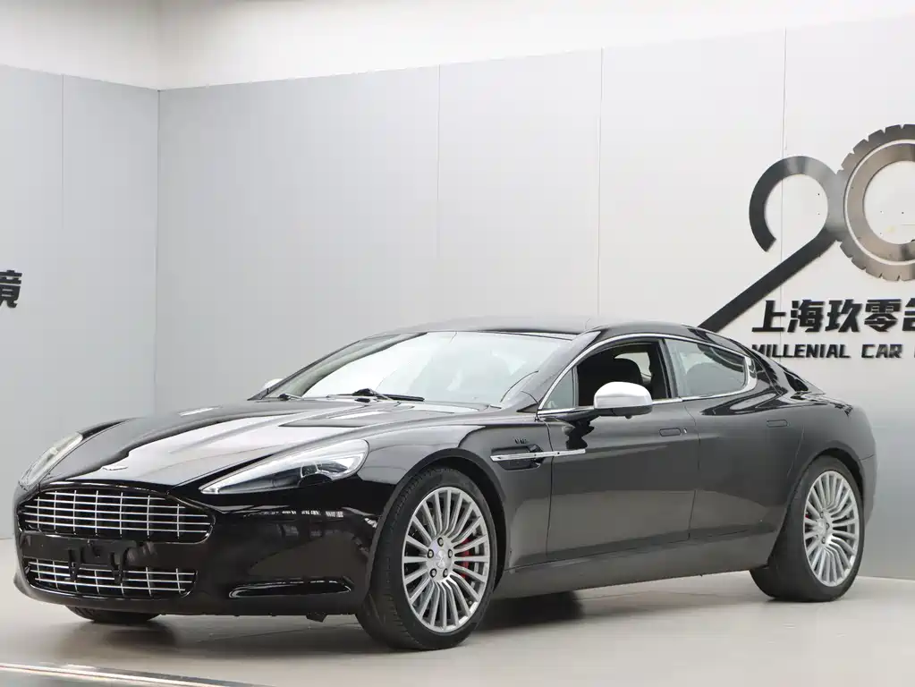 Aston Martin Rapide 2010 — фото 3