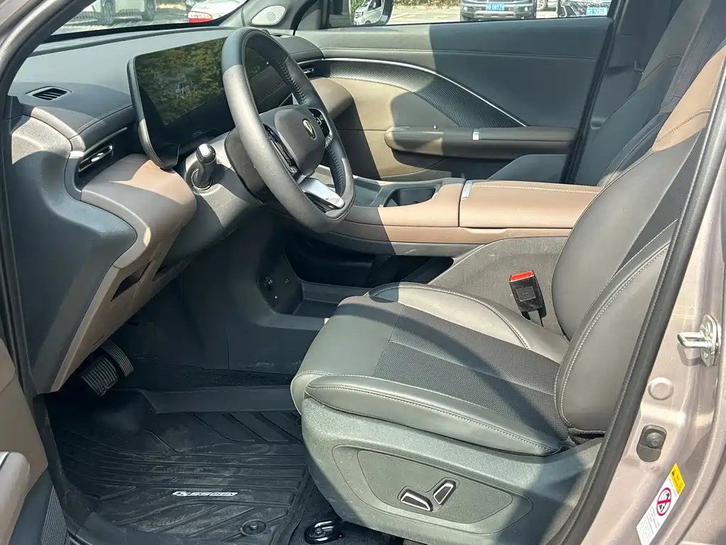 Changan CS55PLUS 2025 — фото 4