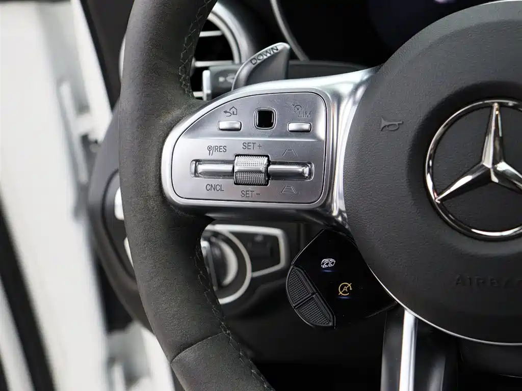 Mercedes-Benz C-Class AMG 2021 — фото 16