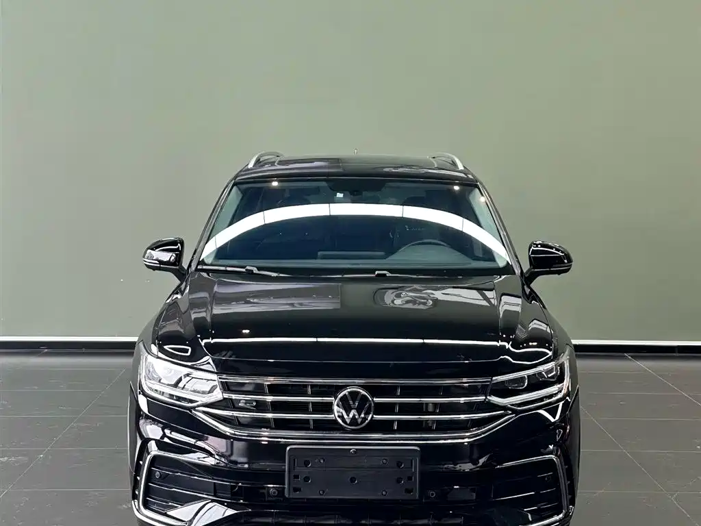 Volkswagen Tiguan L 2021 — фото 4