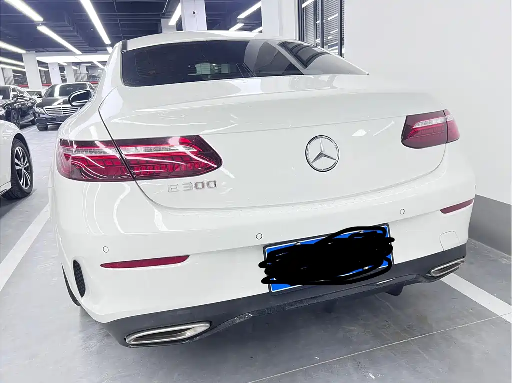 Mercedes-Benz E-Class 2021 — фото 13