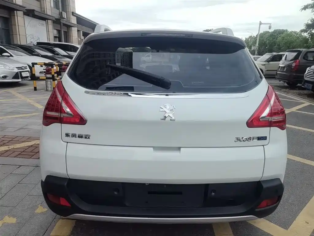 Peugeot 3008 2016 — фото 6