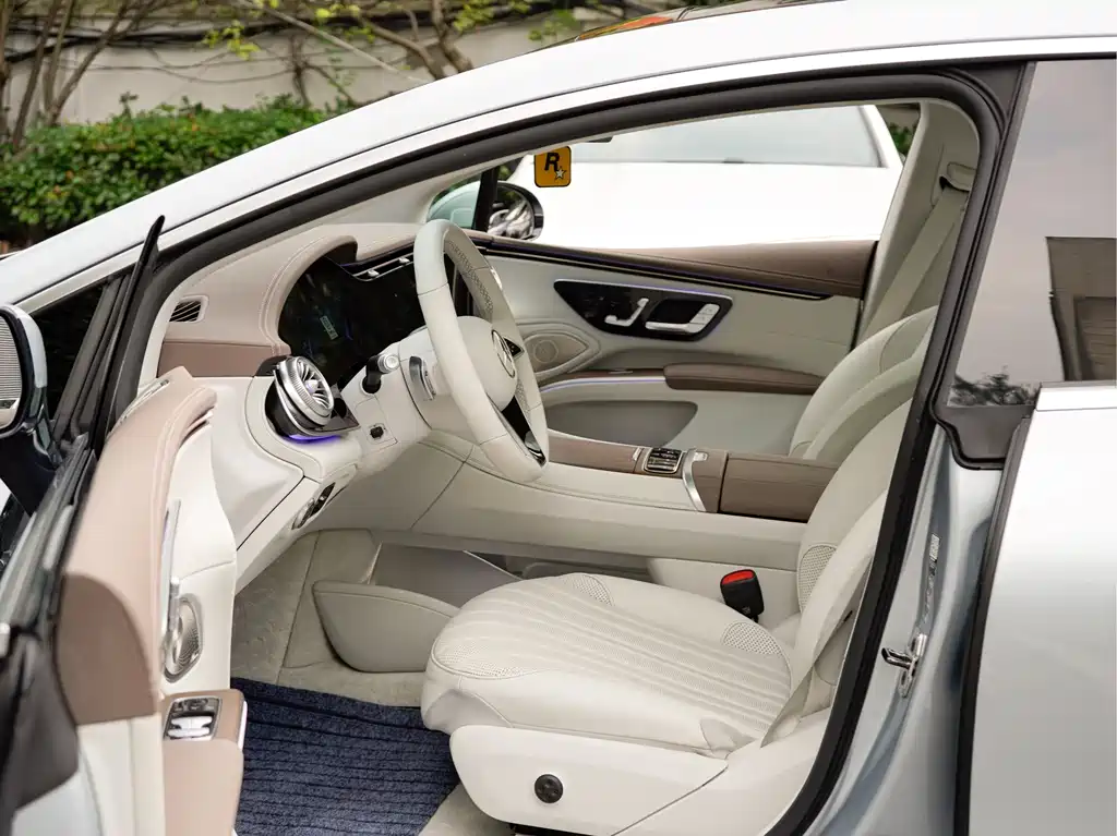 Mercedes-Benz EQS 2023 — фото 11