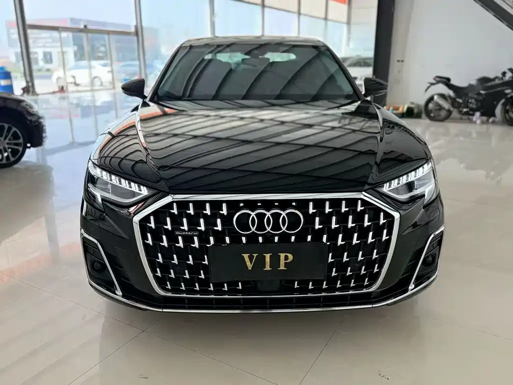 Audi A8 2024