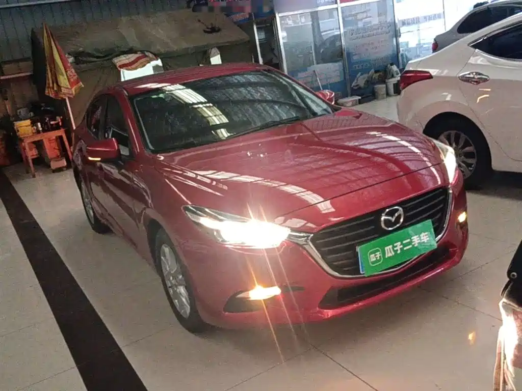 Mazda 3 Axela 2017 — фото 4