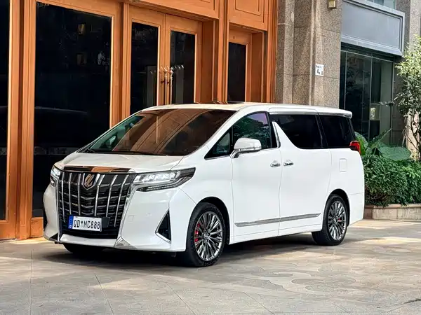Toyota Alphard 2018