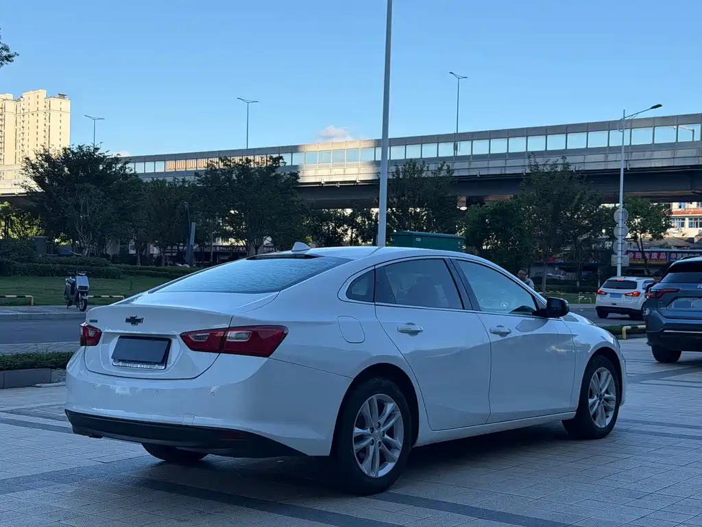 Chevrolet Malibu XL 2018 — фото 14