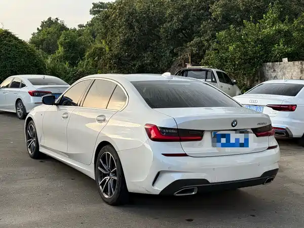 BMW 3 Series 2021