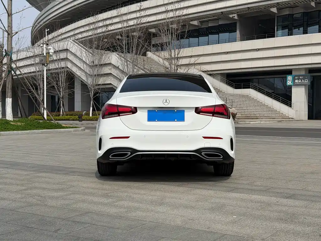 Mercedes-Benz A-Class 2019 — фото 8