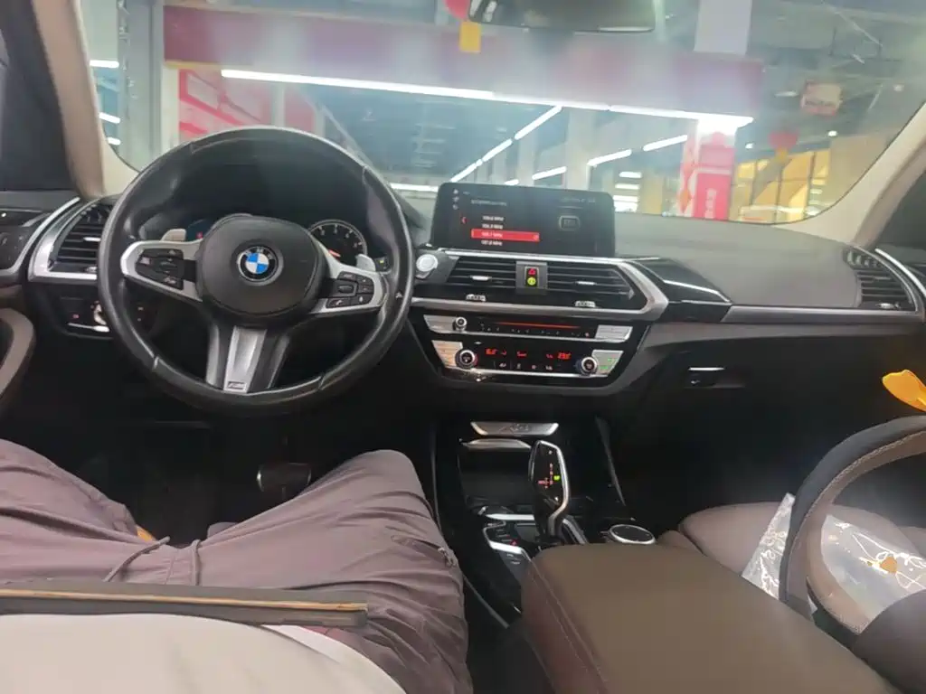 BMW X3 2019 — фото 10