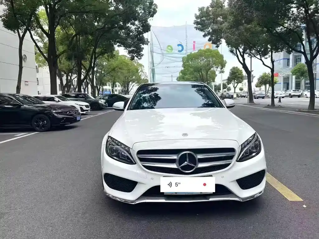 Mercedes-Benz C-Class 2018